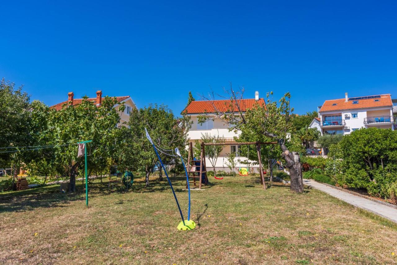 Apartments Star By The Sea Чижичи Экстерьер фото